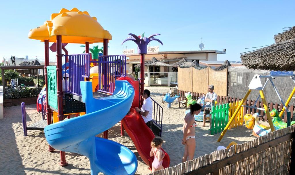 צ'סנטיקו Hotel Costaverde מראה חיצוני תמונה