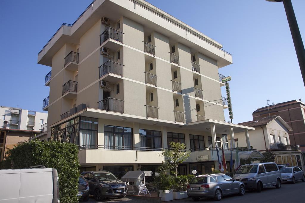 צ'סנטיקו Hotel Costaverde מראה חיצוני תמונה